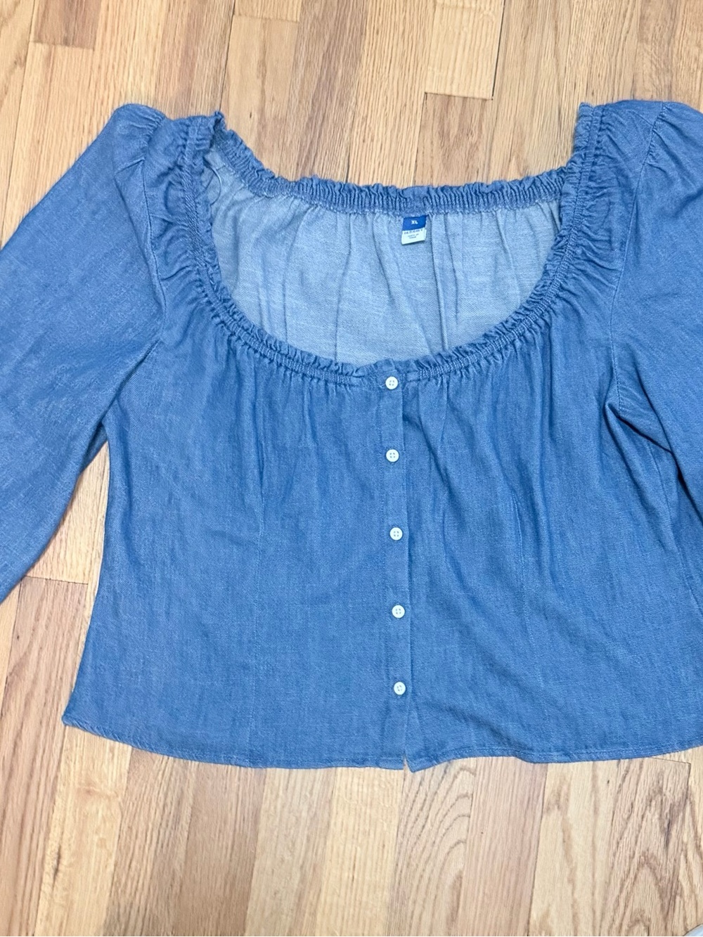 Old Navy Chambray Scoop-Neck Button Front Blouse - Light Blue